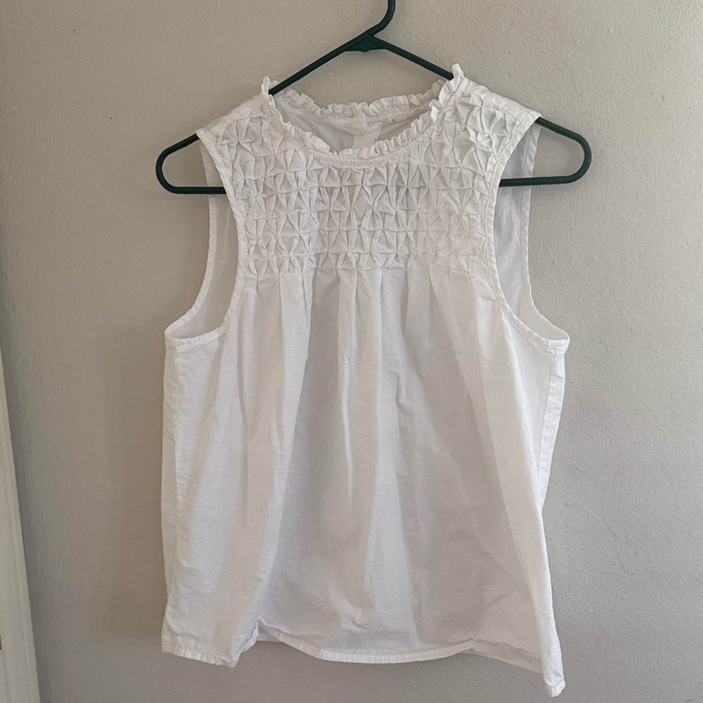 MANGO White Smocked Sleeveless Women’s size 8